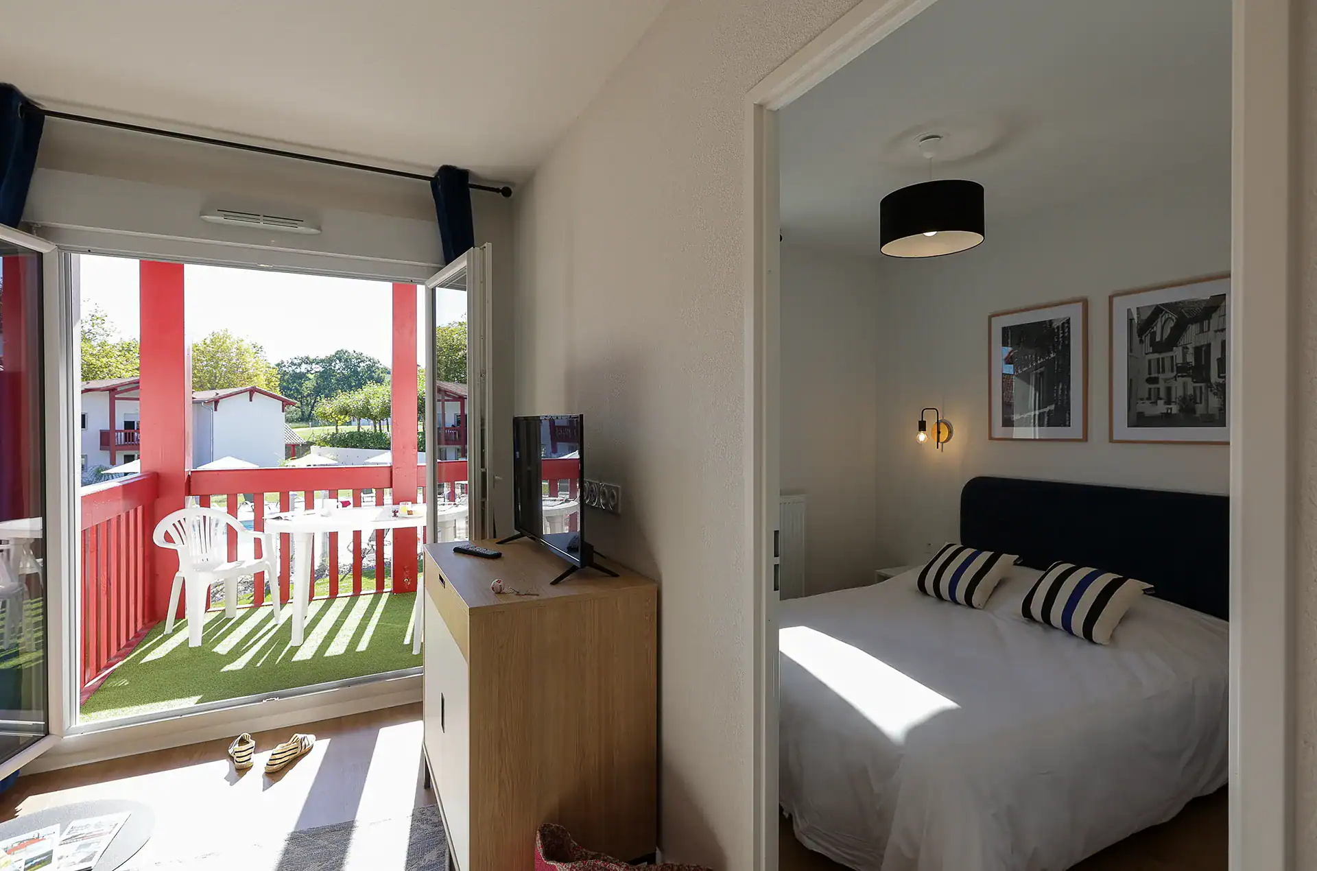 Example of a room of accommodation at the Goélia Le Domaine d'Uhaina holiday residence in Urrugne in the Basque Country