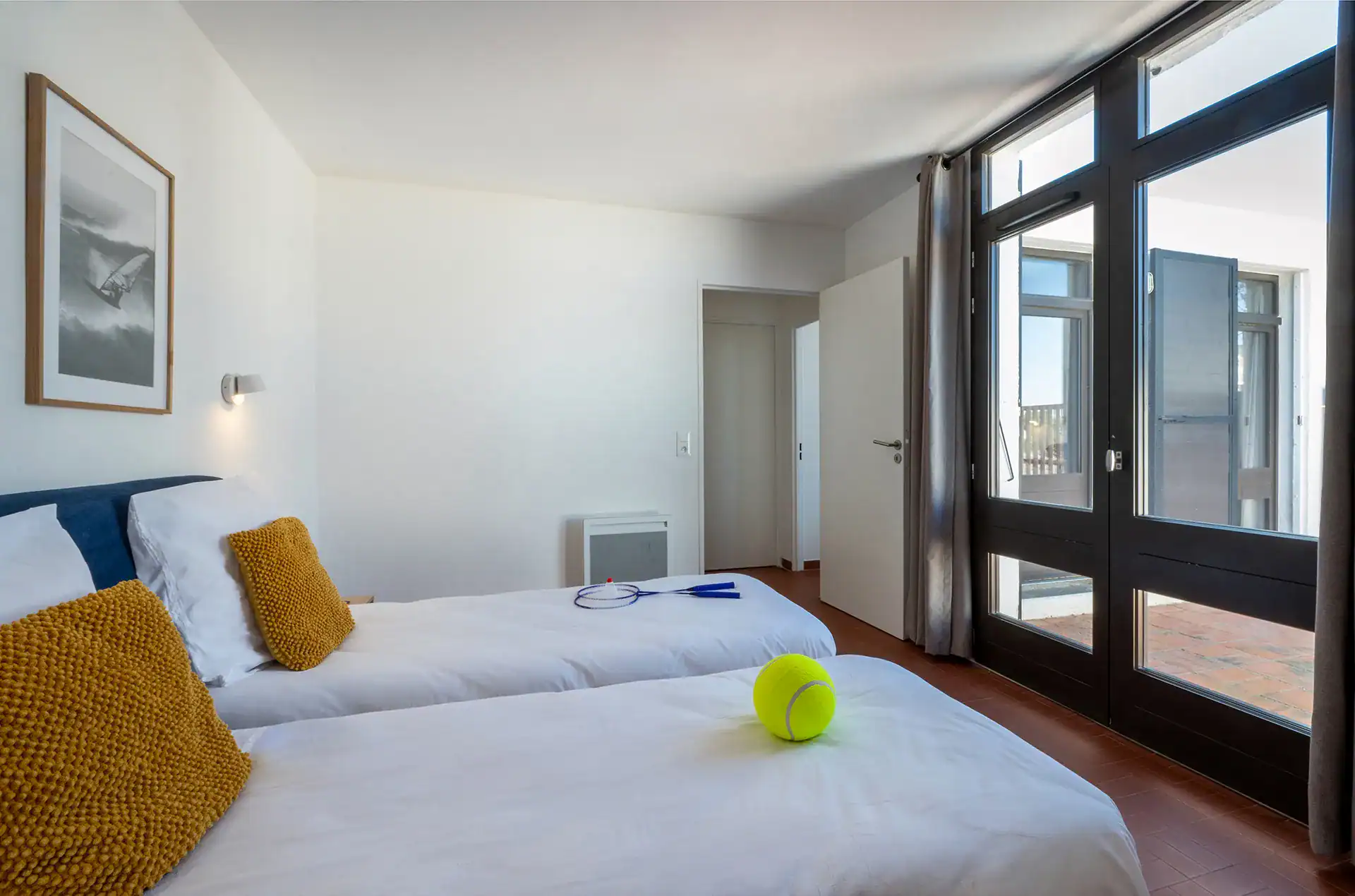 Exemple de chambre d'un logement de la résidence de vacances Goélia Les Carrats à Port-Leucate