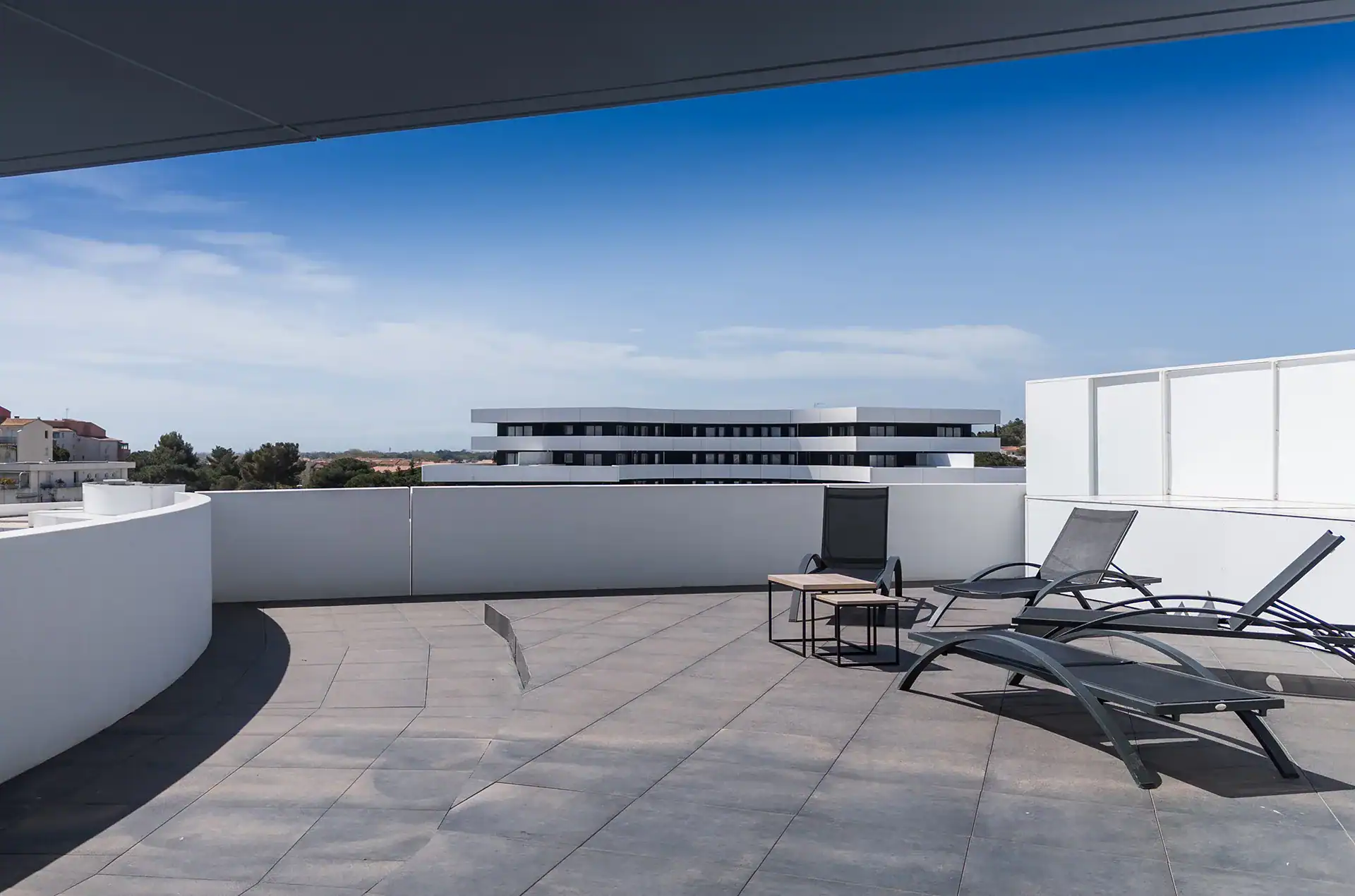 Solarium at the  Goélia Le Sylène holiday residence in Cap d'Agde