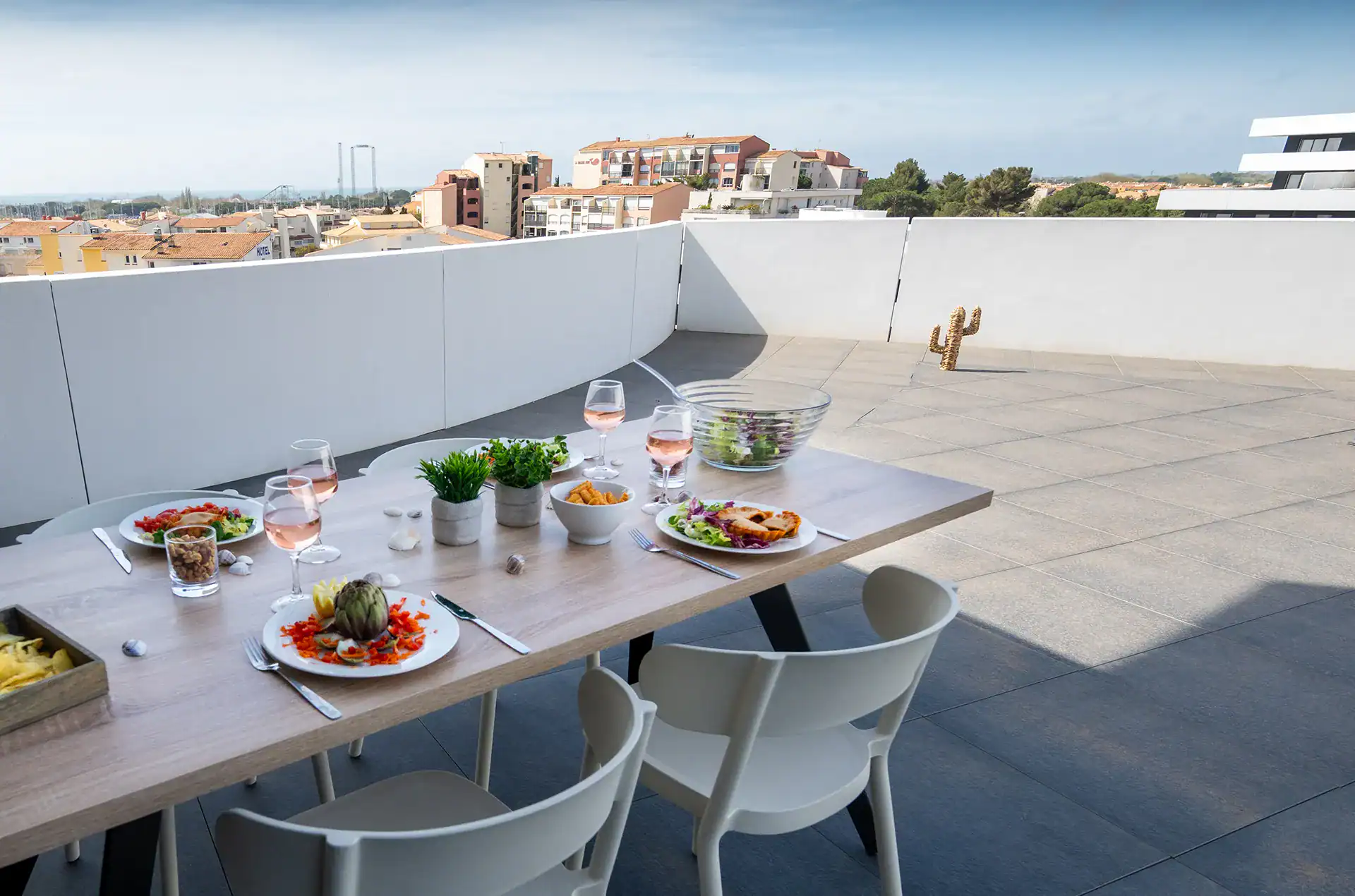 Example of a terrace at the Goélia Le Sylène holiday residence in Cap d'Agde