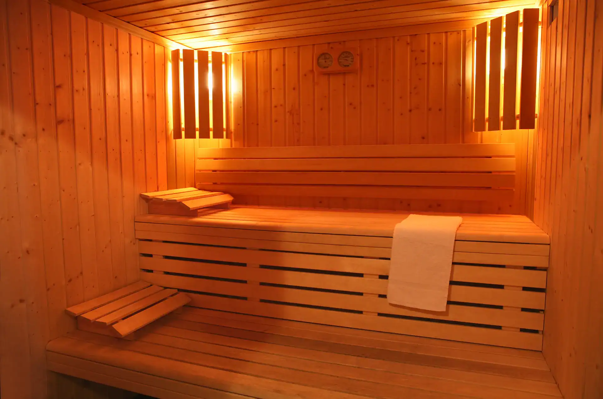 Sauna at the Goélia Les Chalets du Bois de Champelle holiday residence in Morillon 