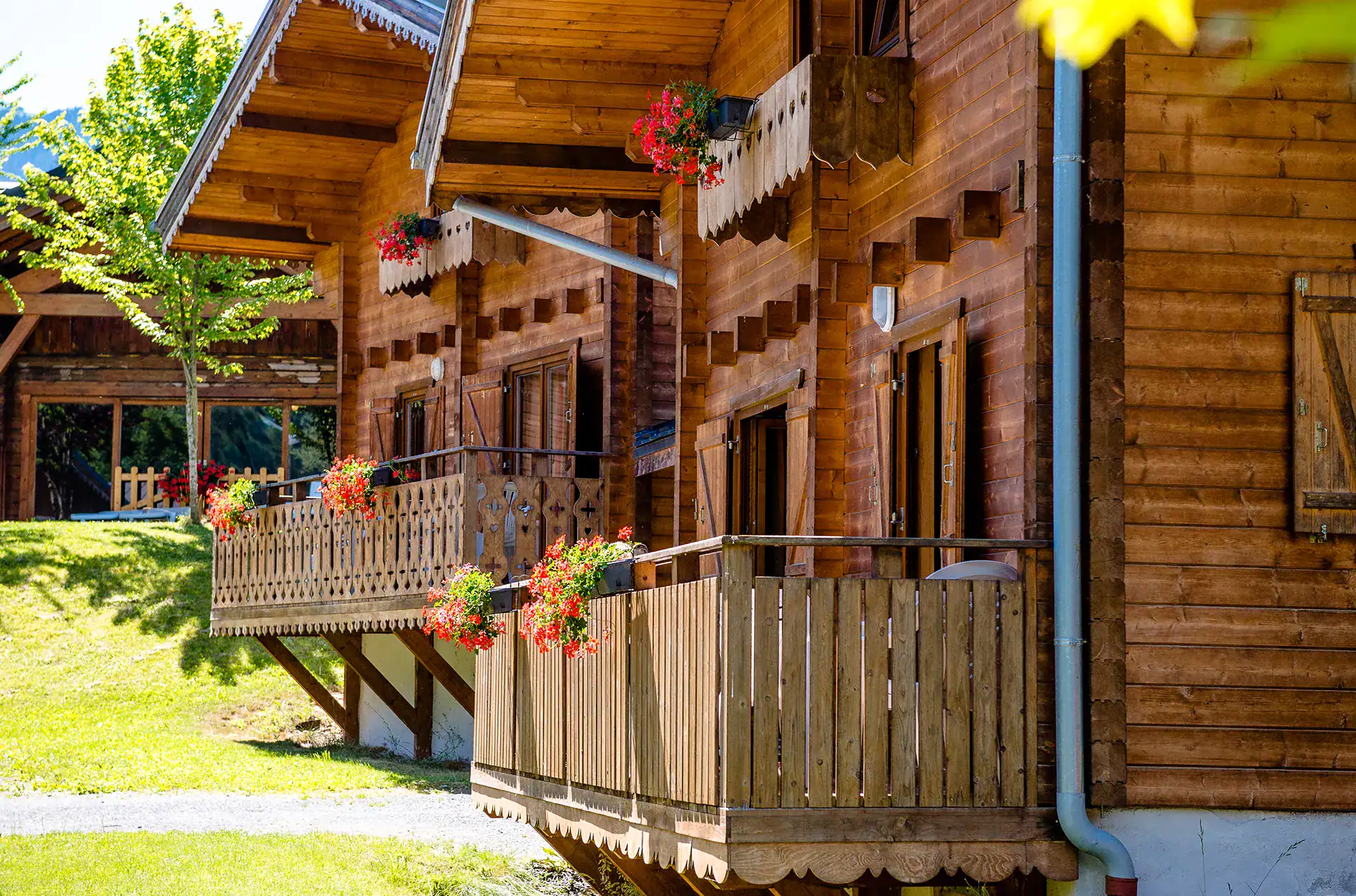Goélia Les Chalets du Bois de Champelle holiday residence in Morillon