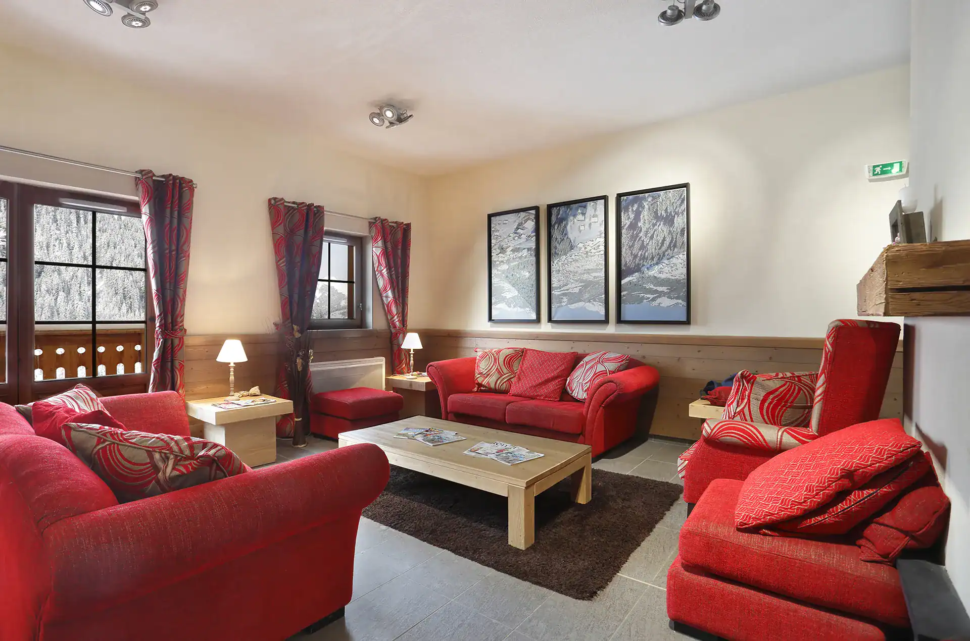 Reception at the Goélia Le Grand Lodge holiday residence in Châtel 