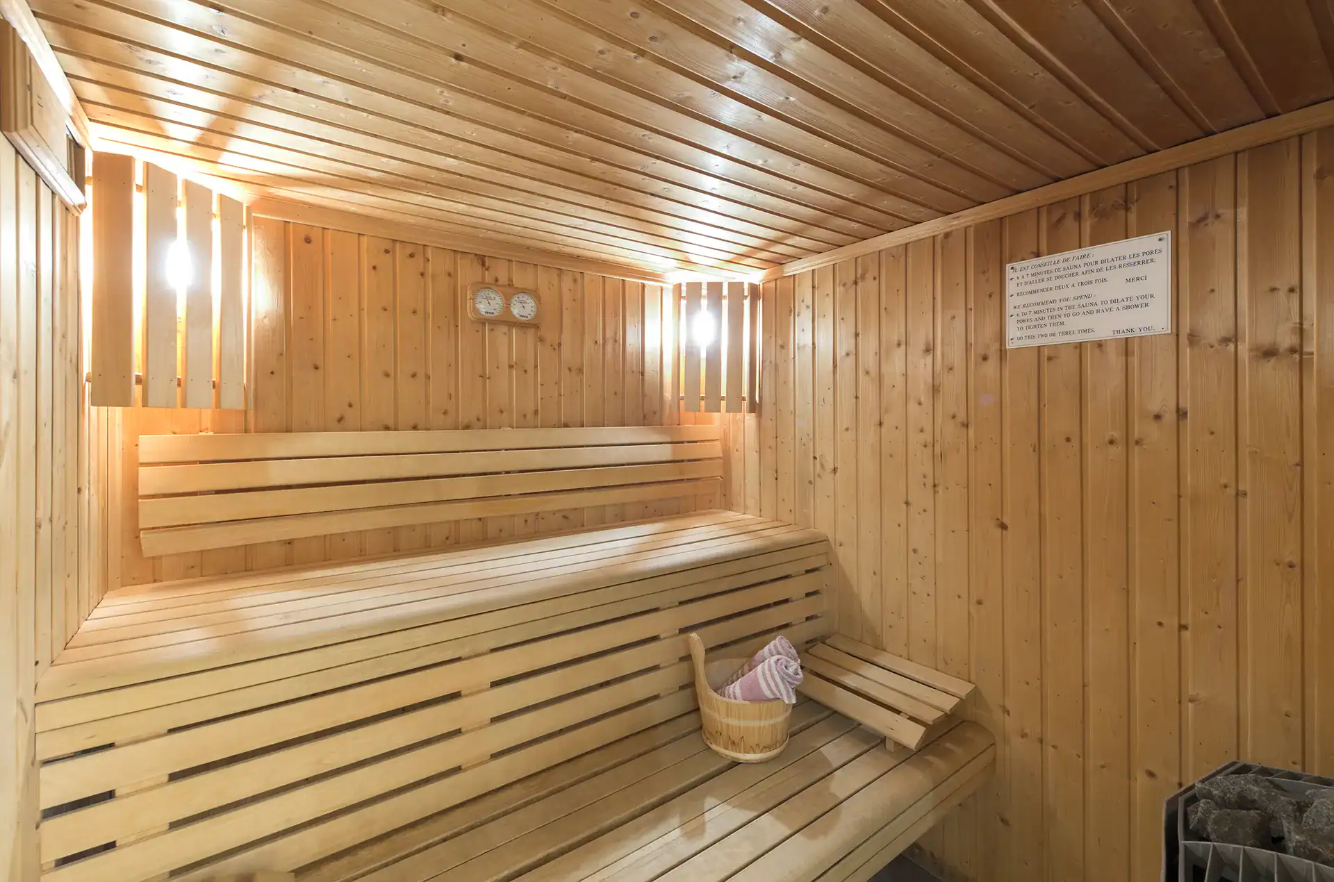 Sauna at the Goélia Le Nevez holiday residence in Les Contamines-Montjoie