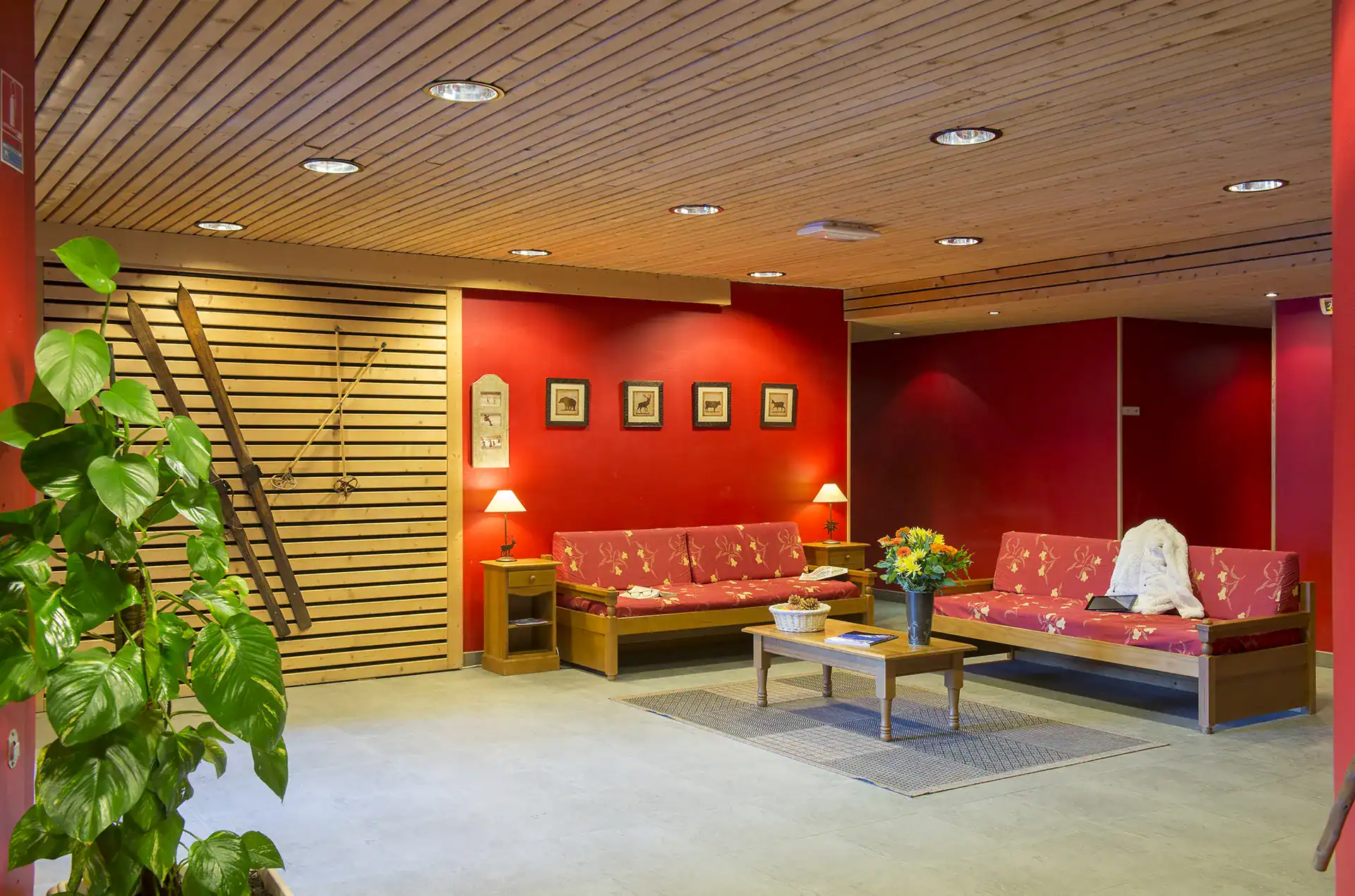 Reception of the Goélia Le Nevez holiday residence in Les Contamines-Montjoie