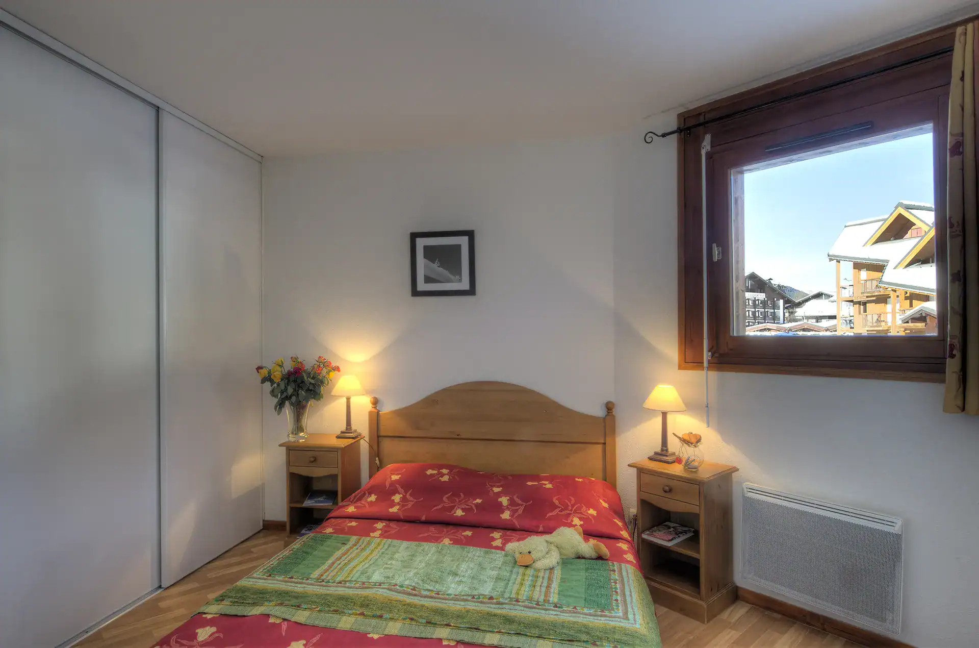 Example of a room of the Goélia le Nevez holiday residence in Les Contamines-Montjoie