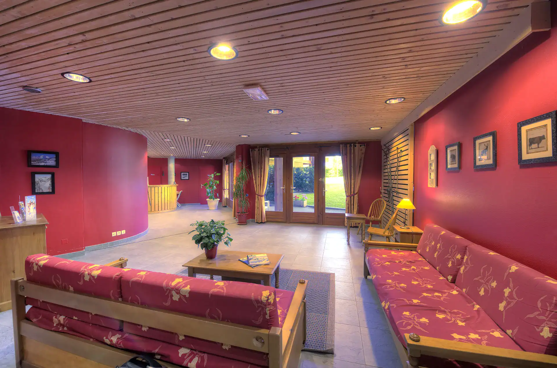 Réception de la résidence de vacances Goélia Le Nevez aux Contamines-Montjoie