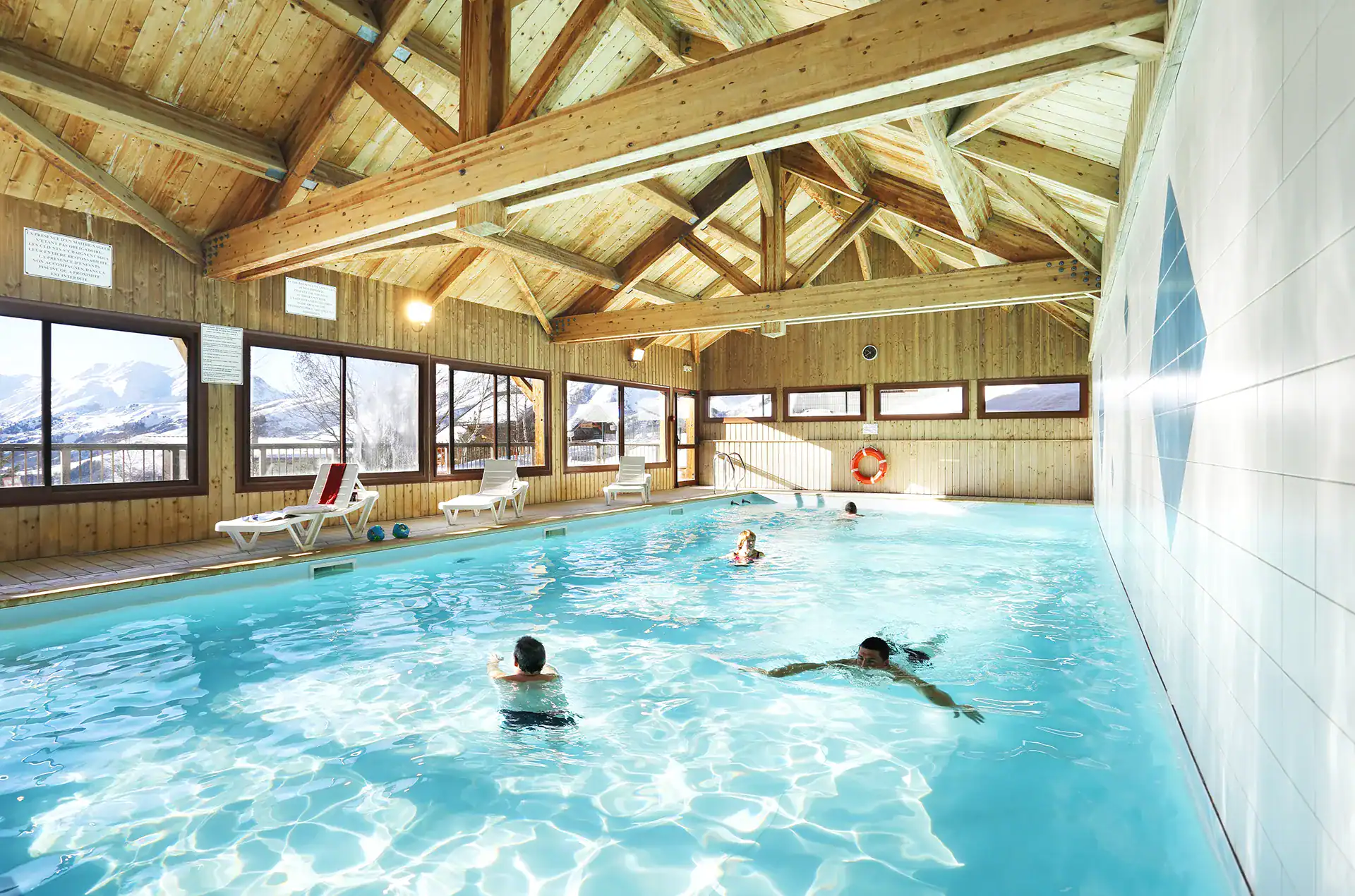 Heated indoor swimming-pool at the Goélia Les Chalets des Cimes holiday residence in La Toussuire