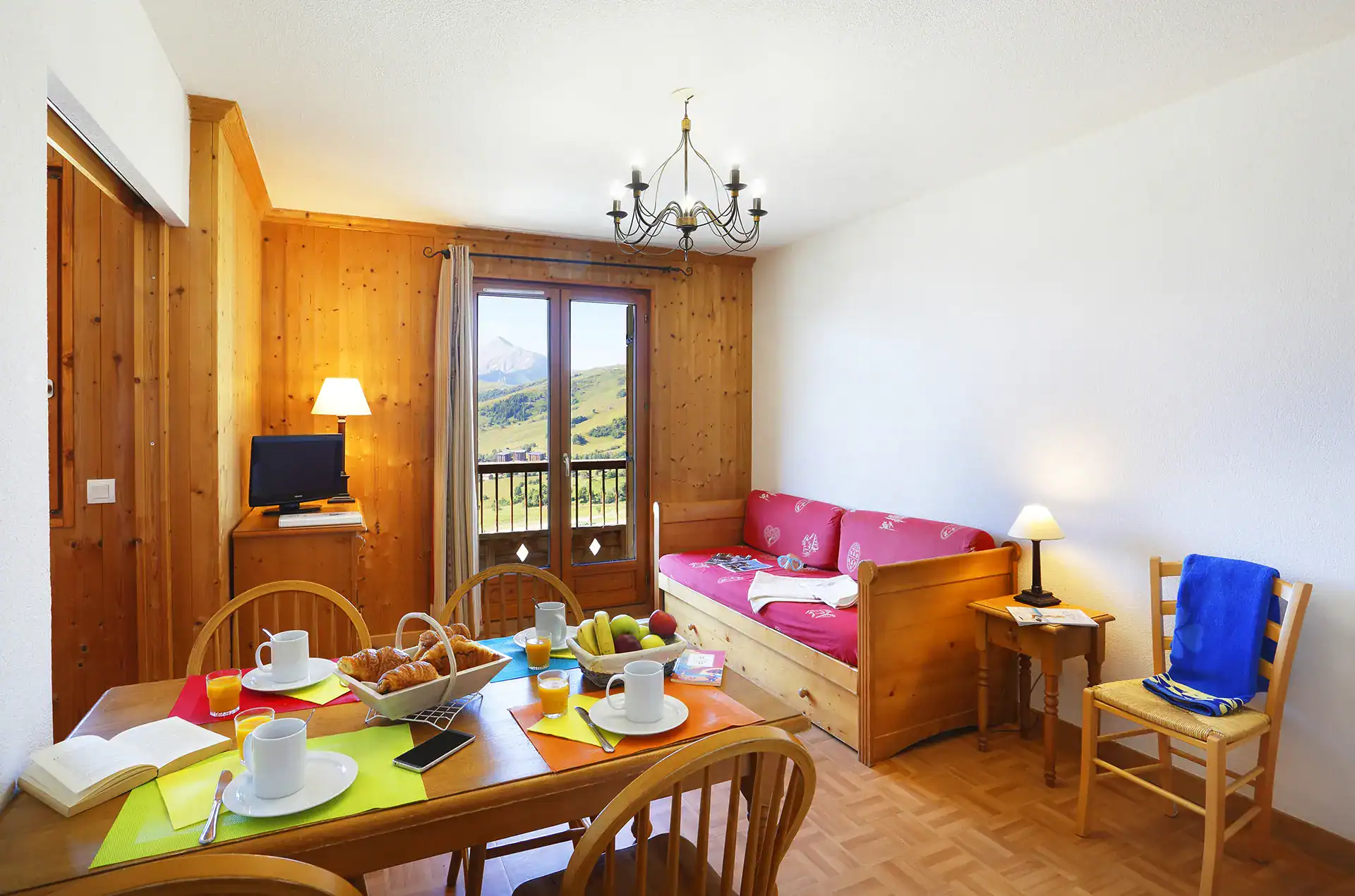 Example of the interior of the Goelia Les Chalets des Cimes holiday residence in La Toussuire