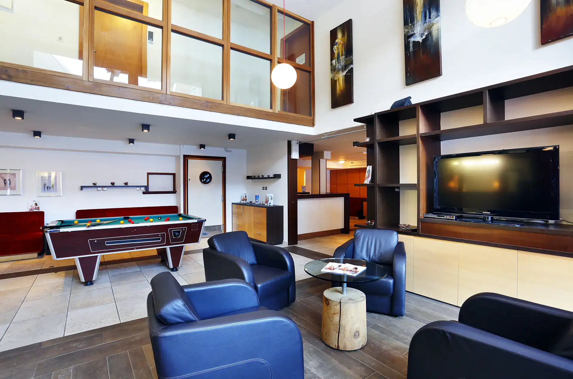 Reception at the Goélia L'Adret holiday residence in Serre-Chevalier