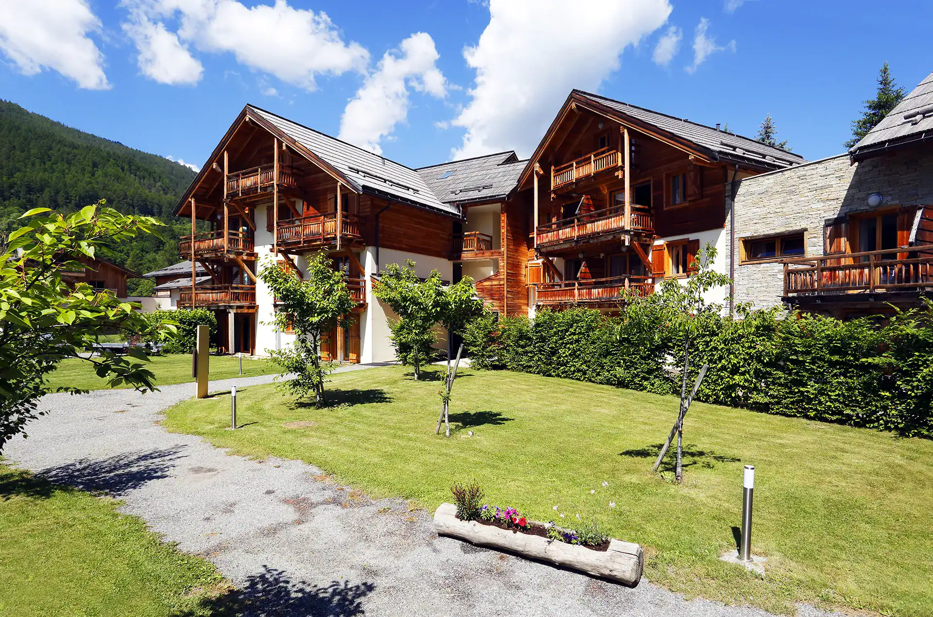 La résidence de vacances Goélia L'Adret à Serre-Chevalier