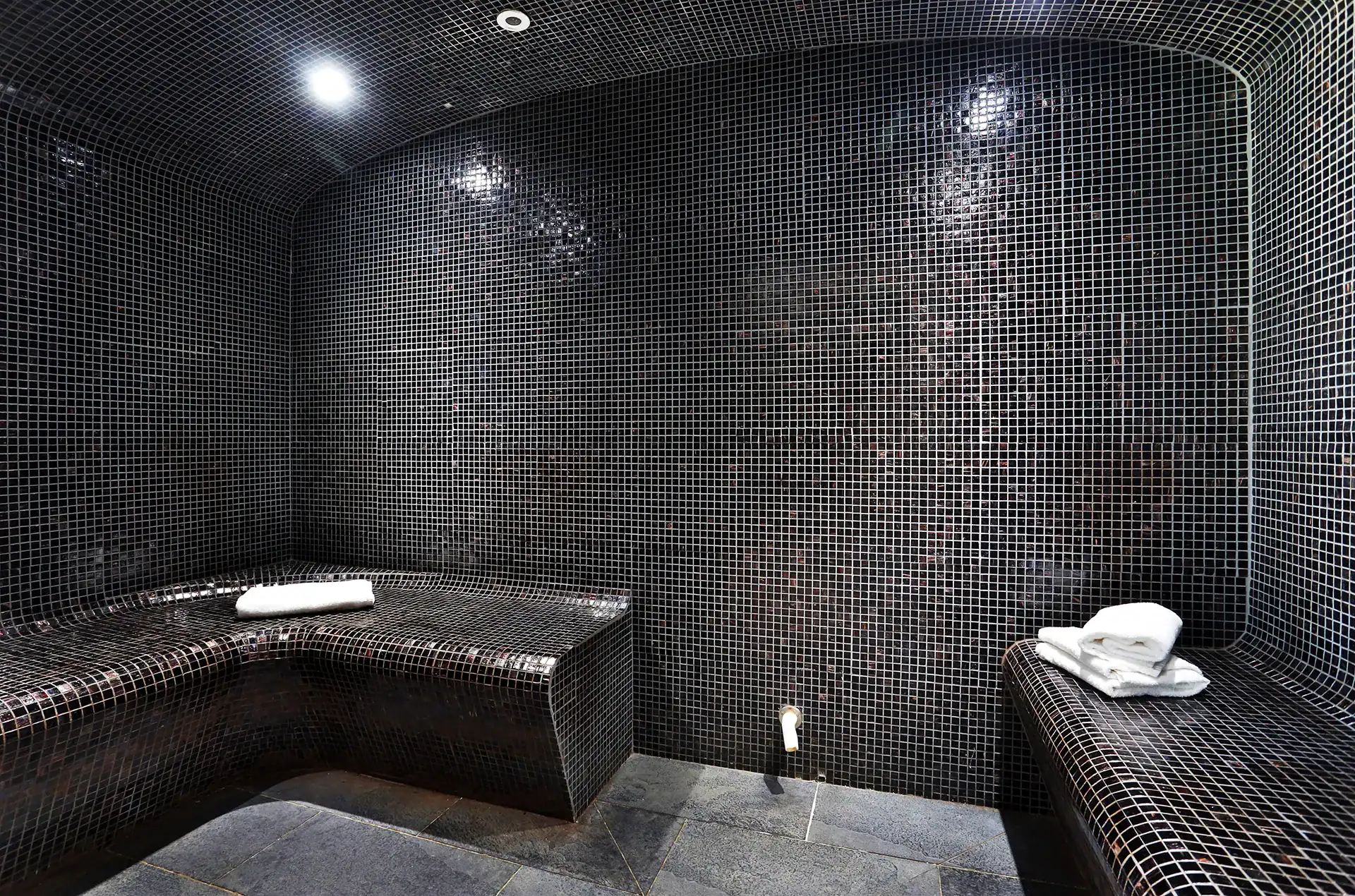 Hammam at the Goelia L'Aigle bleu holiday residence in Serre-Chevalier