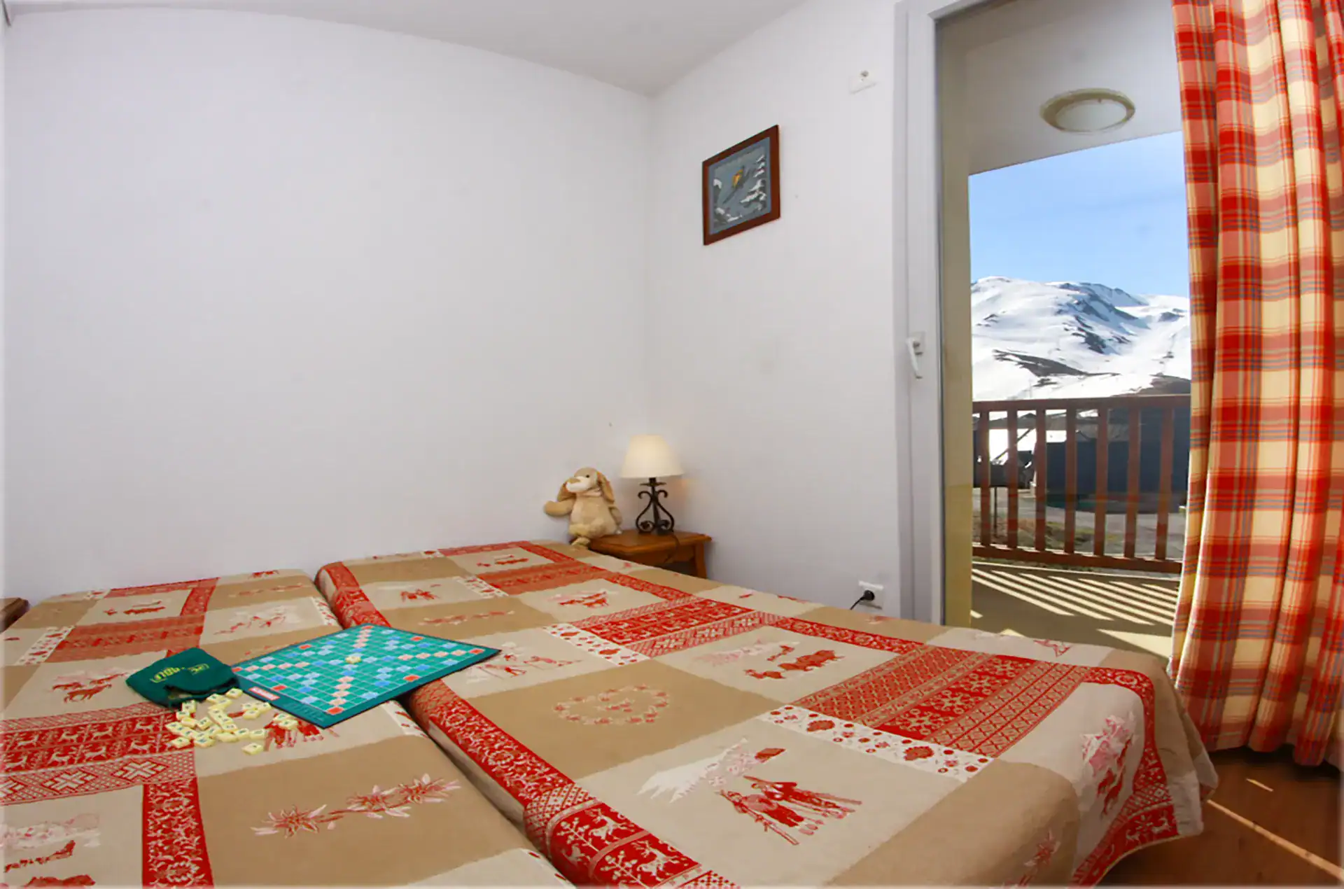 Example of a room at the Goelia Le Hameau de Balestas holiday residence in Peyragudes