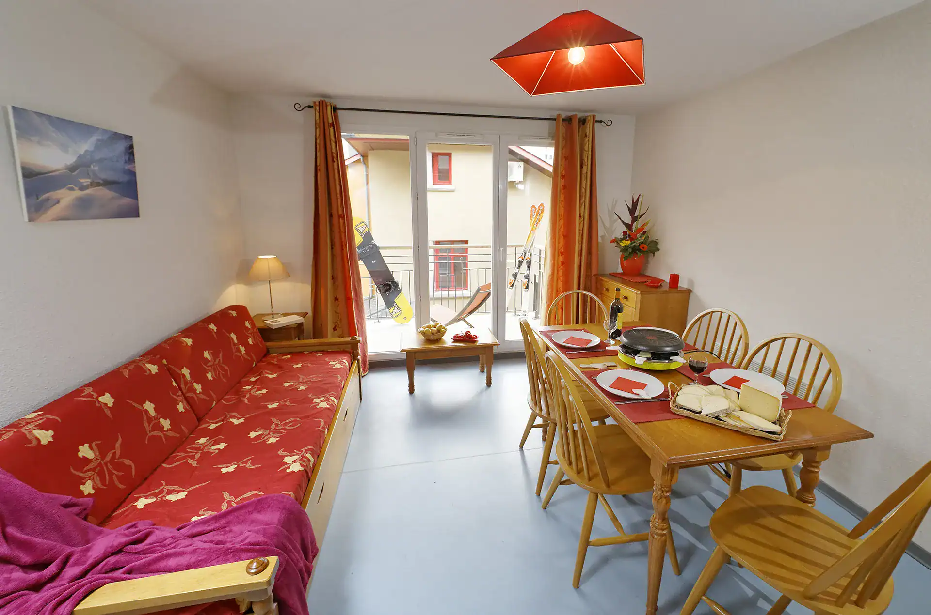 Example of an interior at the Goelia Les Grands Ax holiday residence in Ax Les Thermes