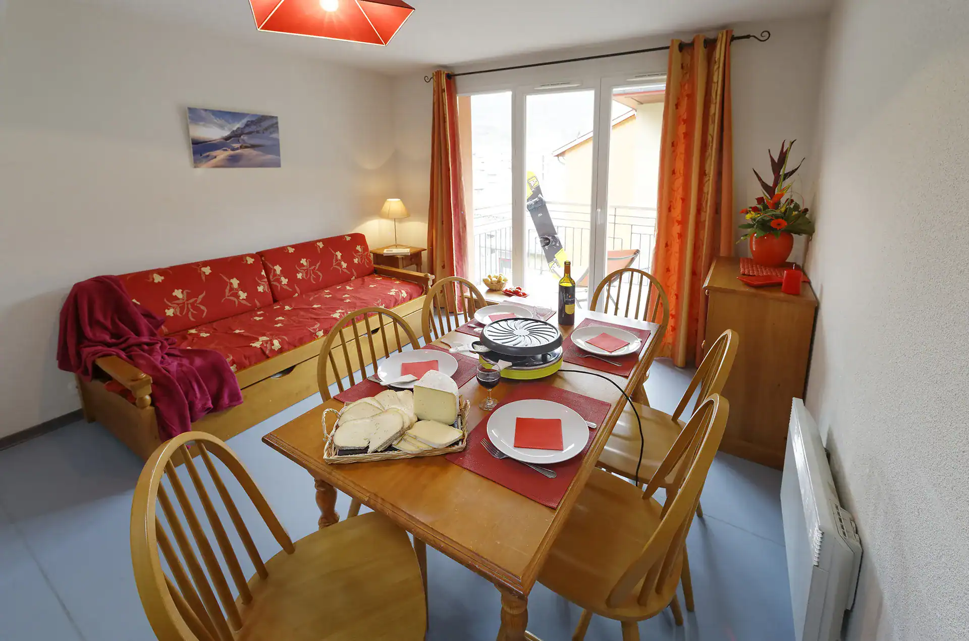 Example of an interior at the Goelia Les Grands Ax holiday residence in Ax Les Thermes