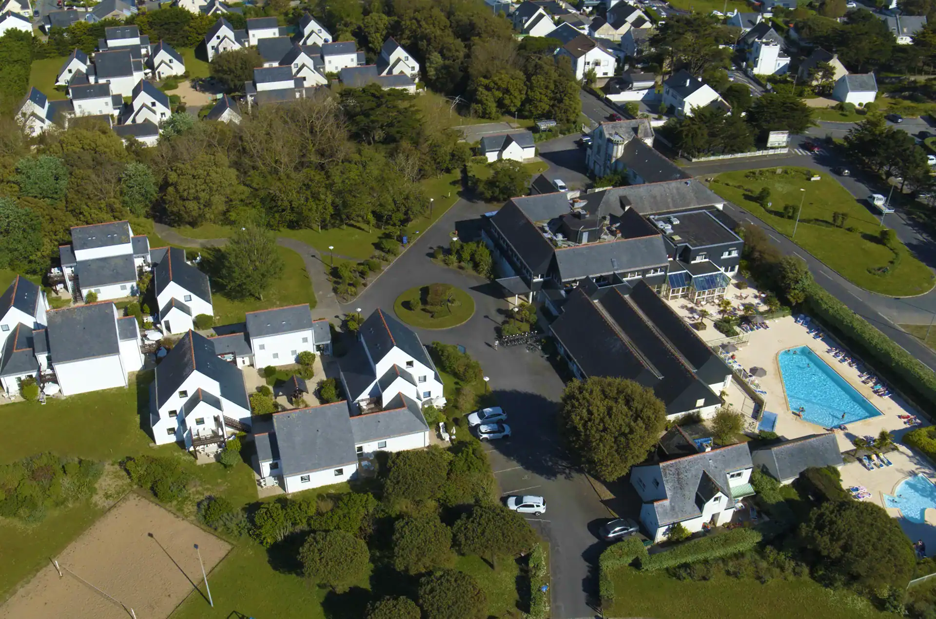 Aerial view of the Goélia Les Voiles Blanches holiday residence in Batz-sur-Mer, right by the sea