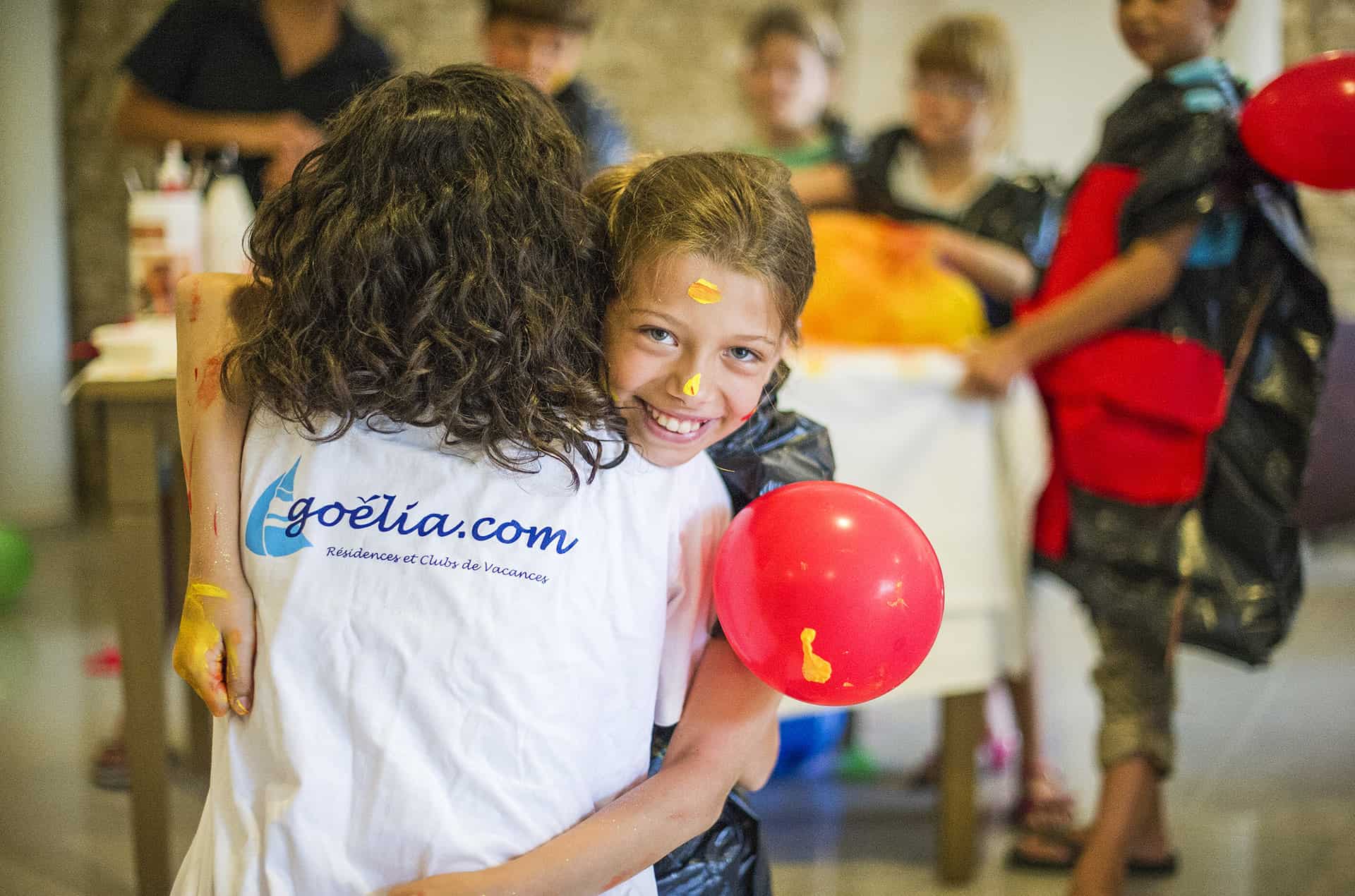 Kids’ club and activities for teenagers and adults in July and August at the Goélia Les Carrats holiday residence in Port Leucate