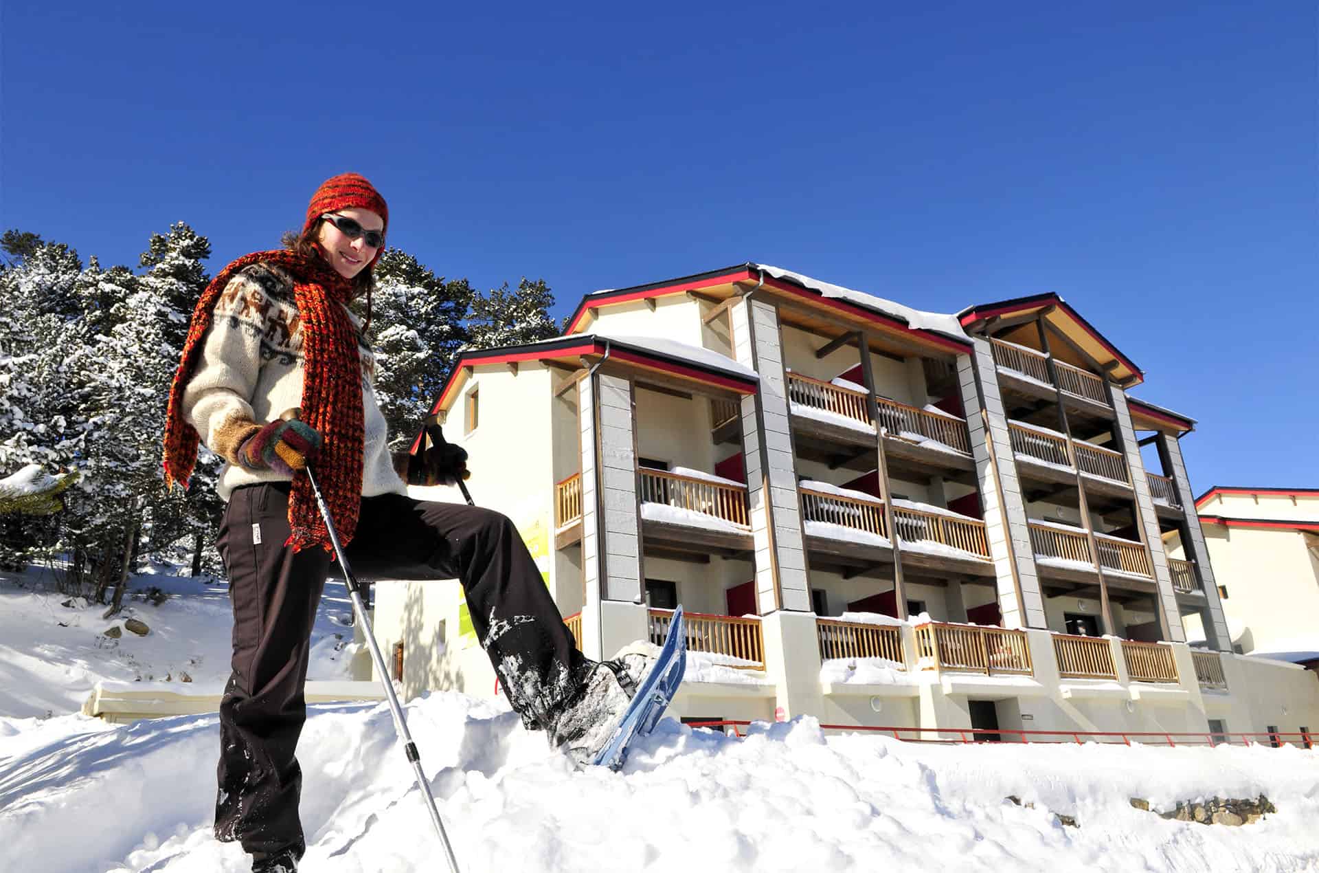 Extérieur de la résidence de vacances Goélia Le Domaine de Castella à Font-Romeu