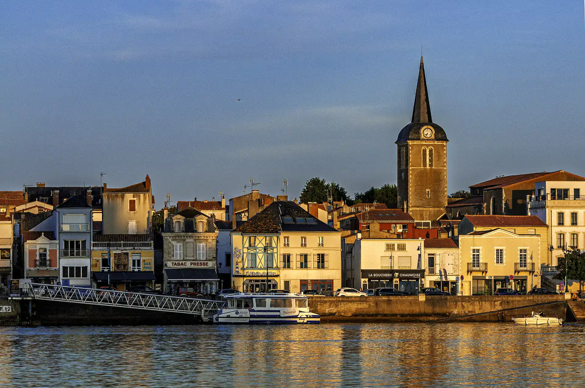Olonne-sur-mer, à proximité de la résidence de vacances Goélia Les grands Rochers aux Sables d'Olonne 