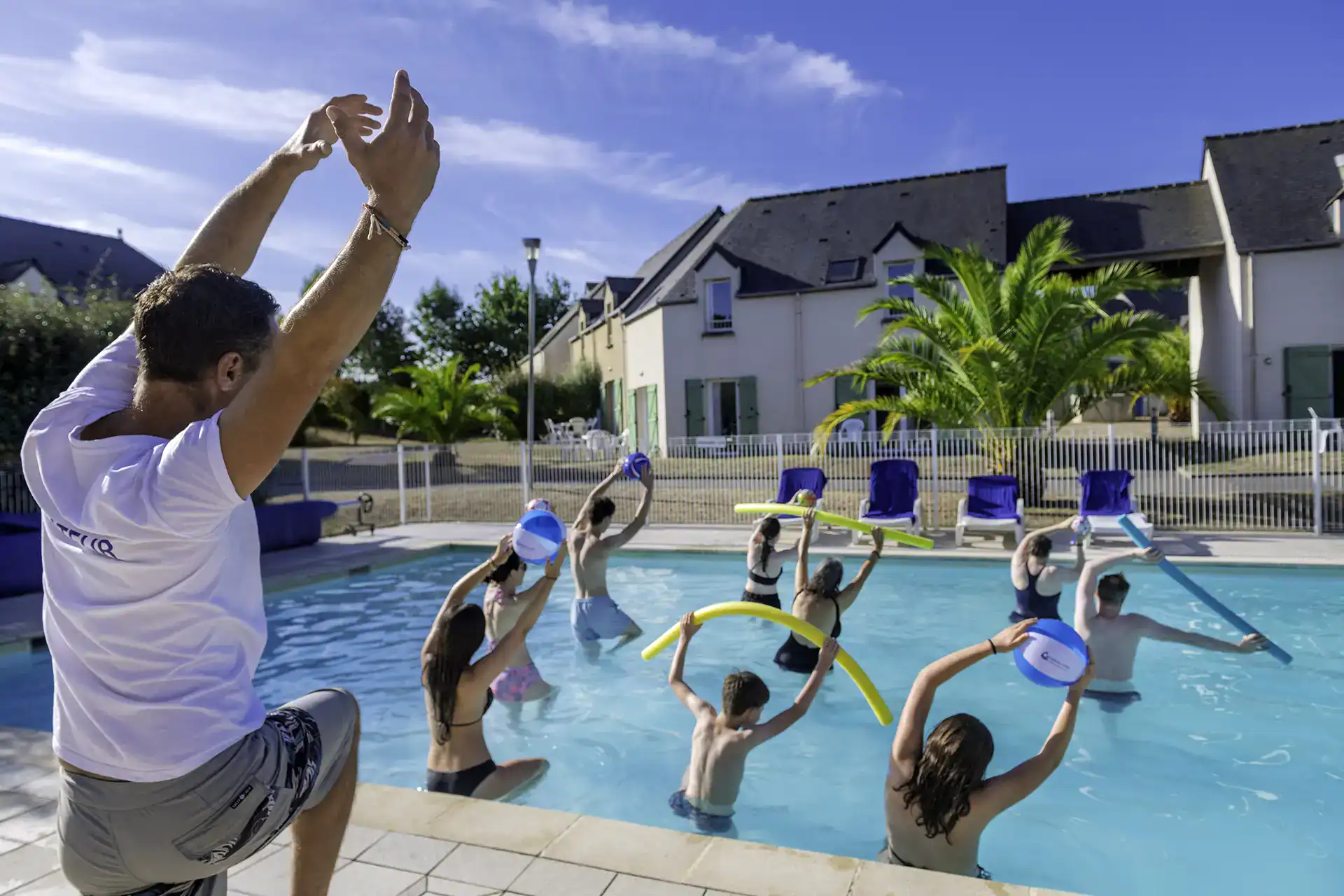 Examples of sports activities in July and August at the Goélia Le Domaine des Mauriers holiday complex in St Malo. 