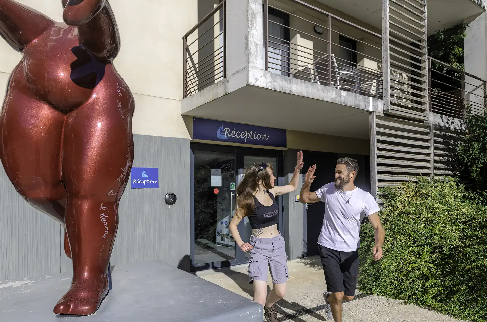 Réception de la résidence de vacances Goélia Le Clos St Michel à Chinon dans les Pays de la Loire