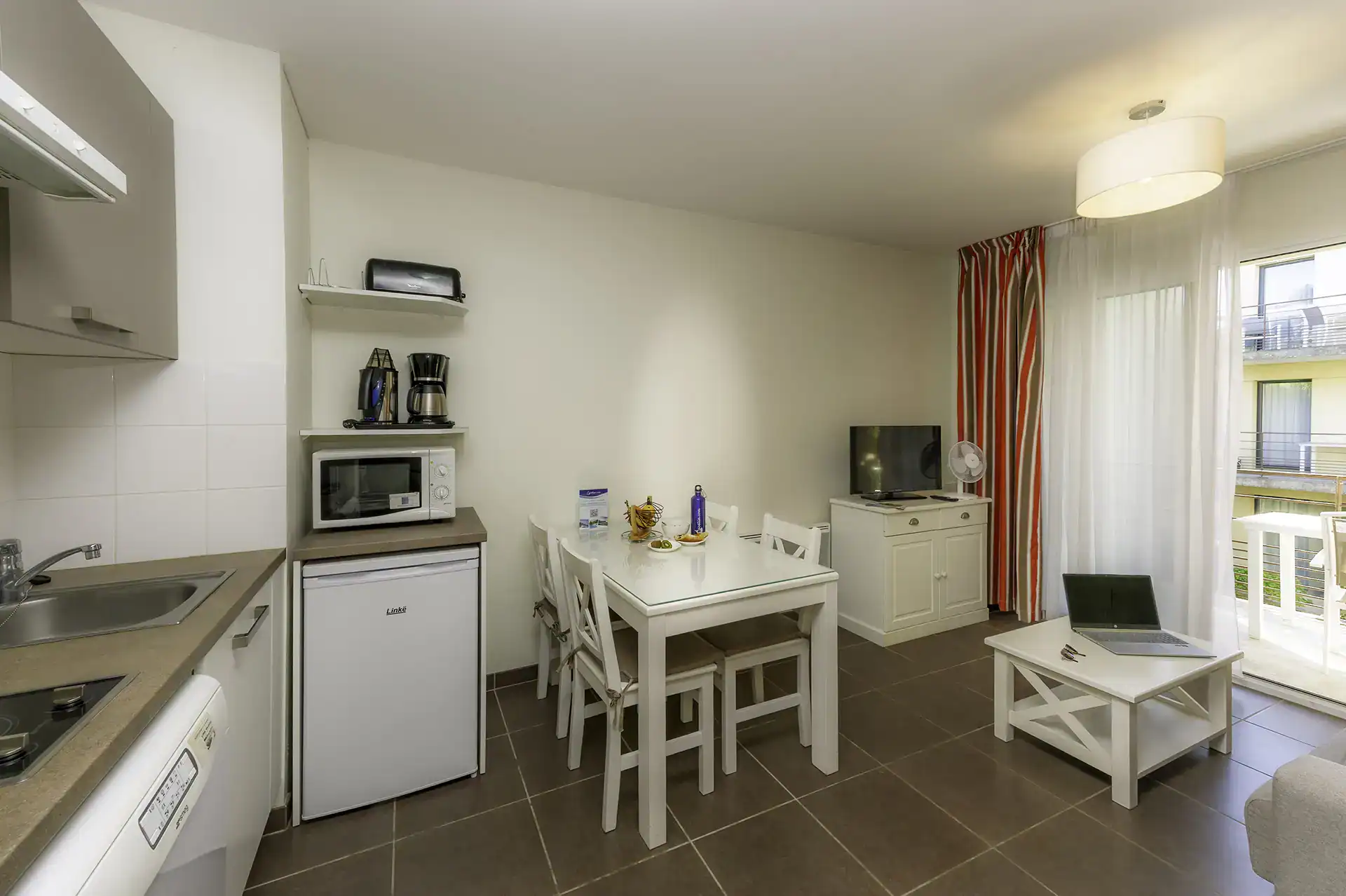 Exemple d'un intérieur d'un logement de la résidence de vacances Goélia Le Clos St Michel à Chinon dans les Châteaux de la Loire
