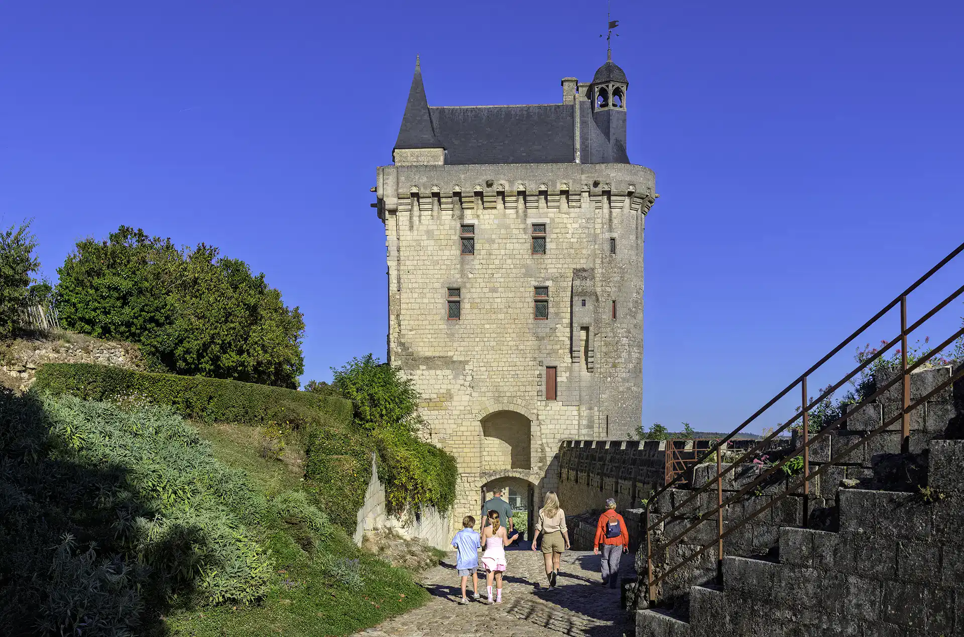 Chinon, à proximité immédiate de la résidence de vacances Goélia le Clos St Michel à Chinon