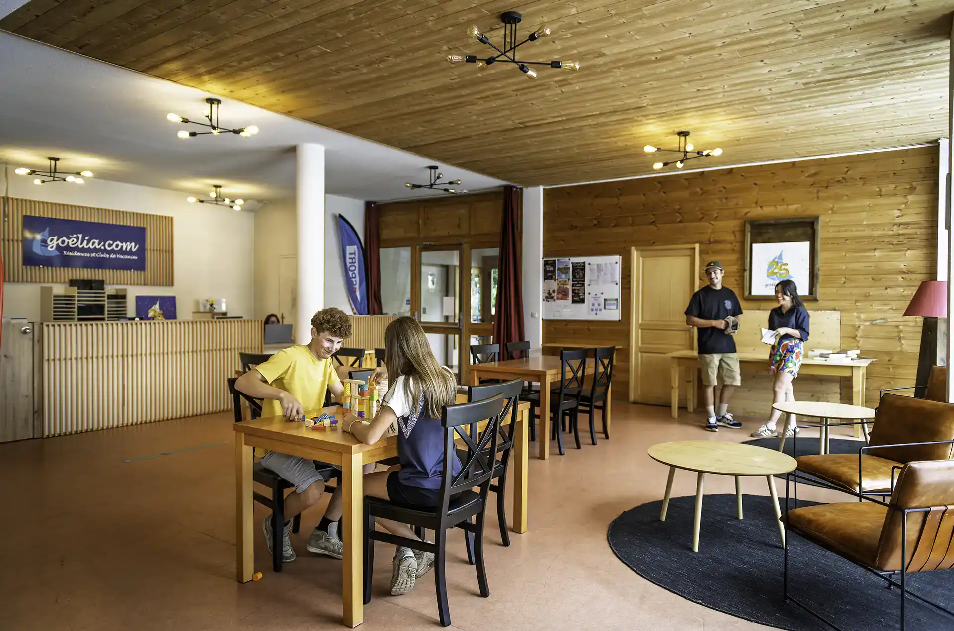 Réception de la résidence de vacances Goélia Les Chalets des Marmottes à St Jean d'Arves