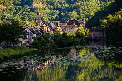 Discover the heritage and culture of Entraygues-sur-Truyère