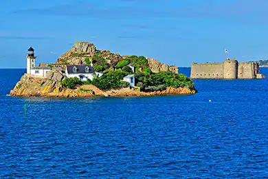 Partez à la découverte du patrimoine et de la culture à Carantec